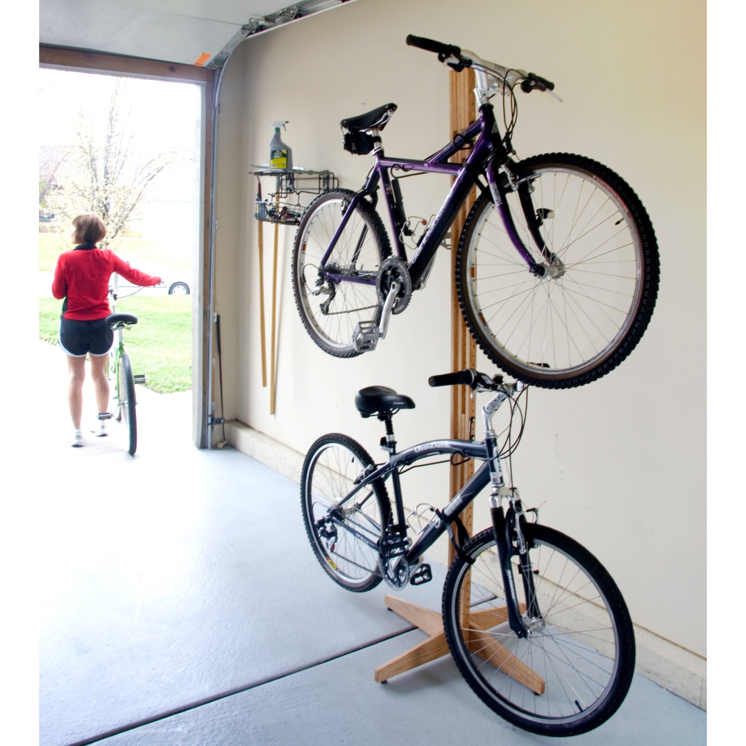 Floor standing bike rack