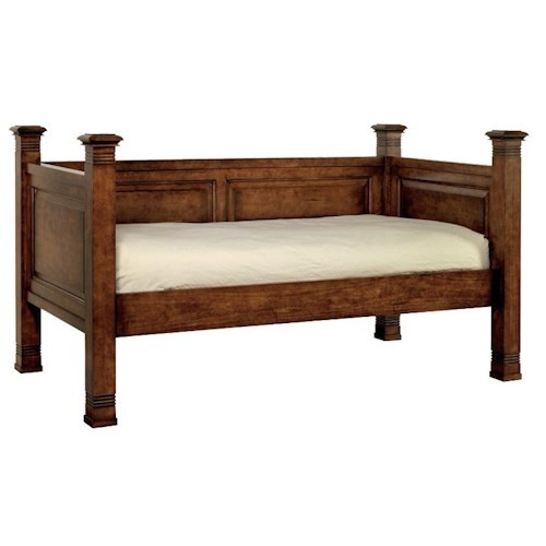 Wooden daybed with drawers