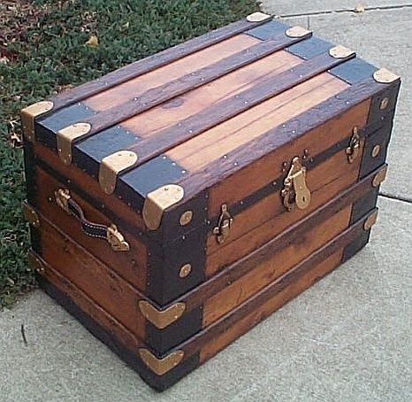 Antique trunk 253