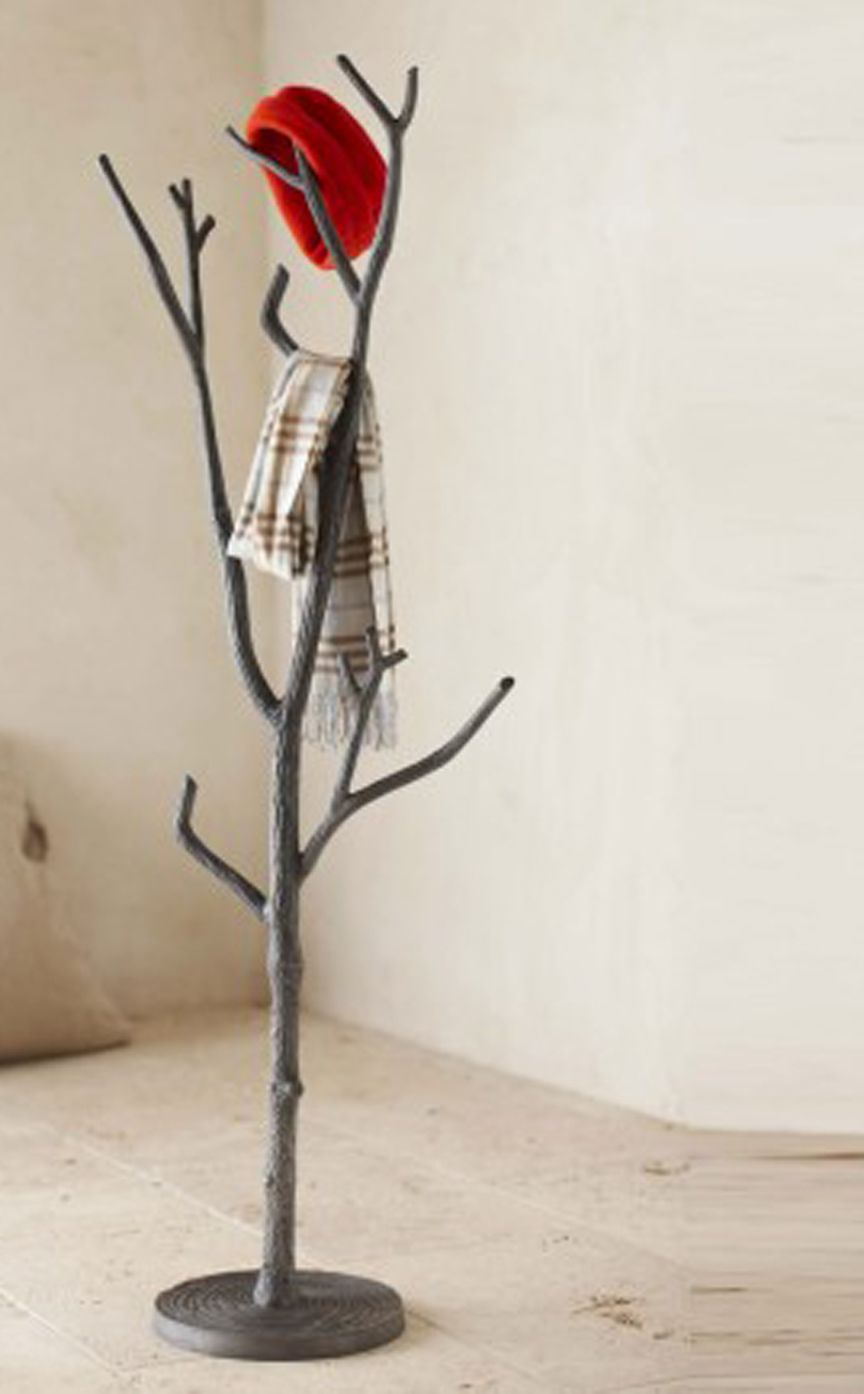 Metal coat tree stand