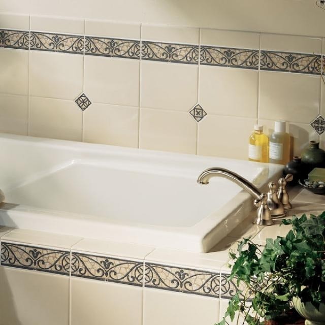 Decorative border tile 1