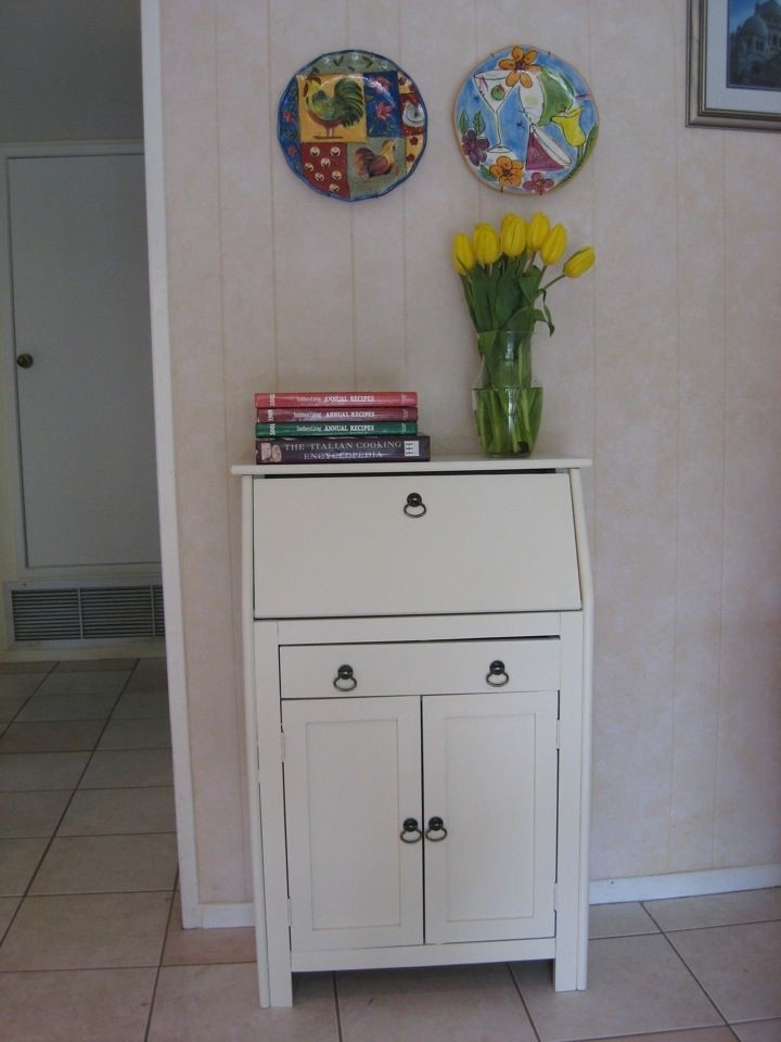 Darling shabby chic secretary desk