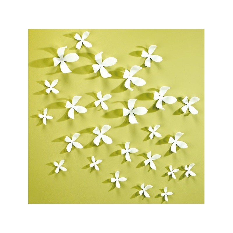 Umbra white wall flowers art decoration x 25