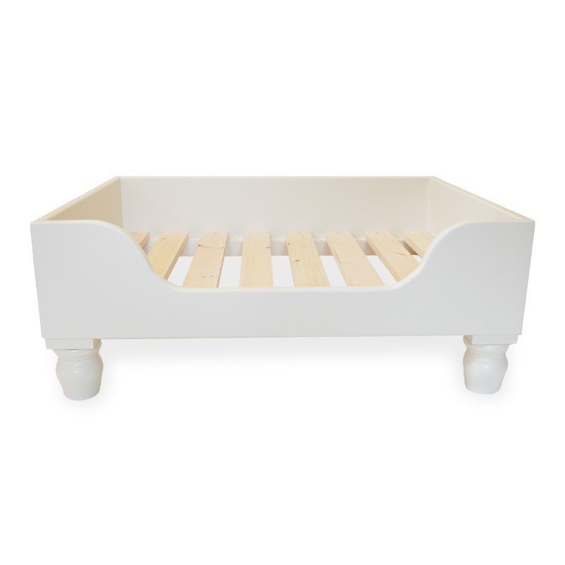How to make a dog bed out of wood