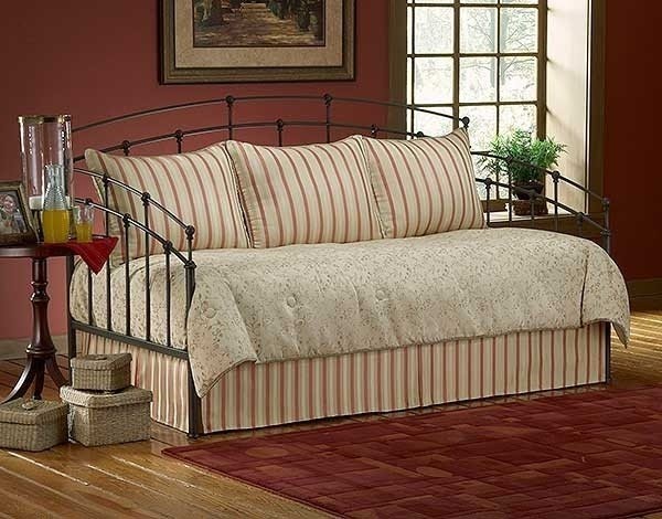 Sylvia daybed bedding set 1