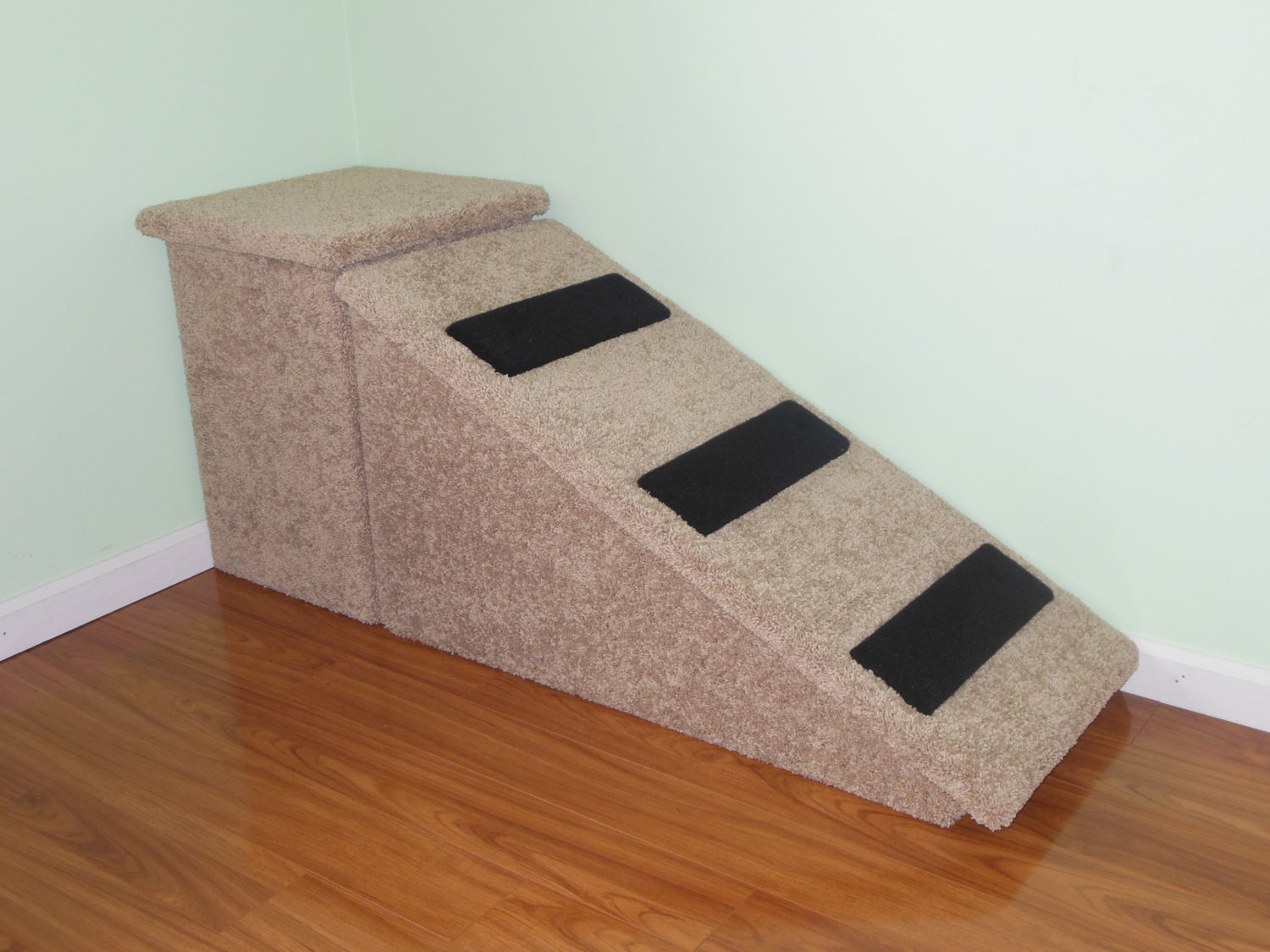 Pet Steps