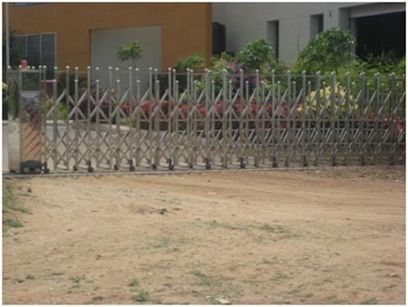 Pet gate for garage door opening