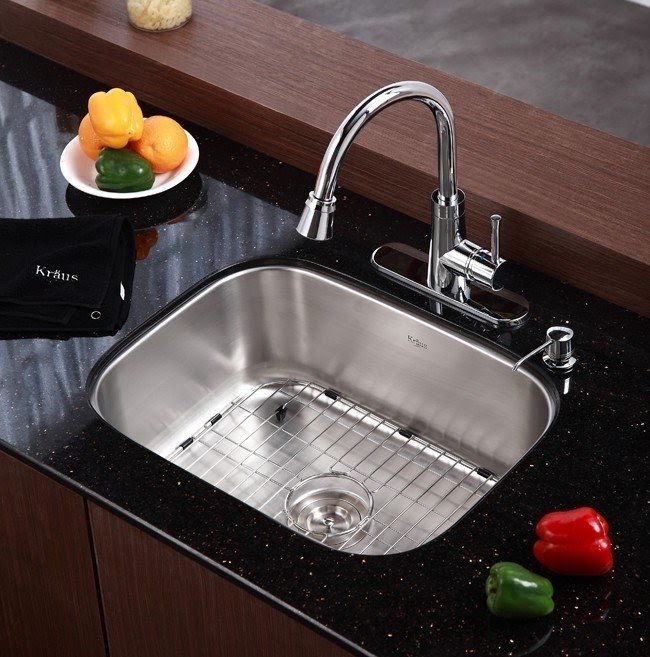 23" x 17.75" 4 Piece Single Bowl Kitchen Sink Set