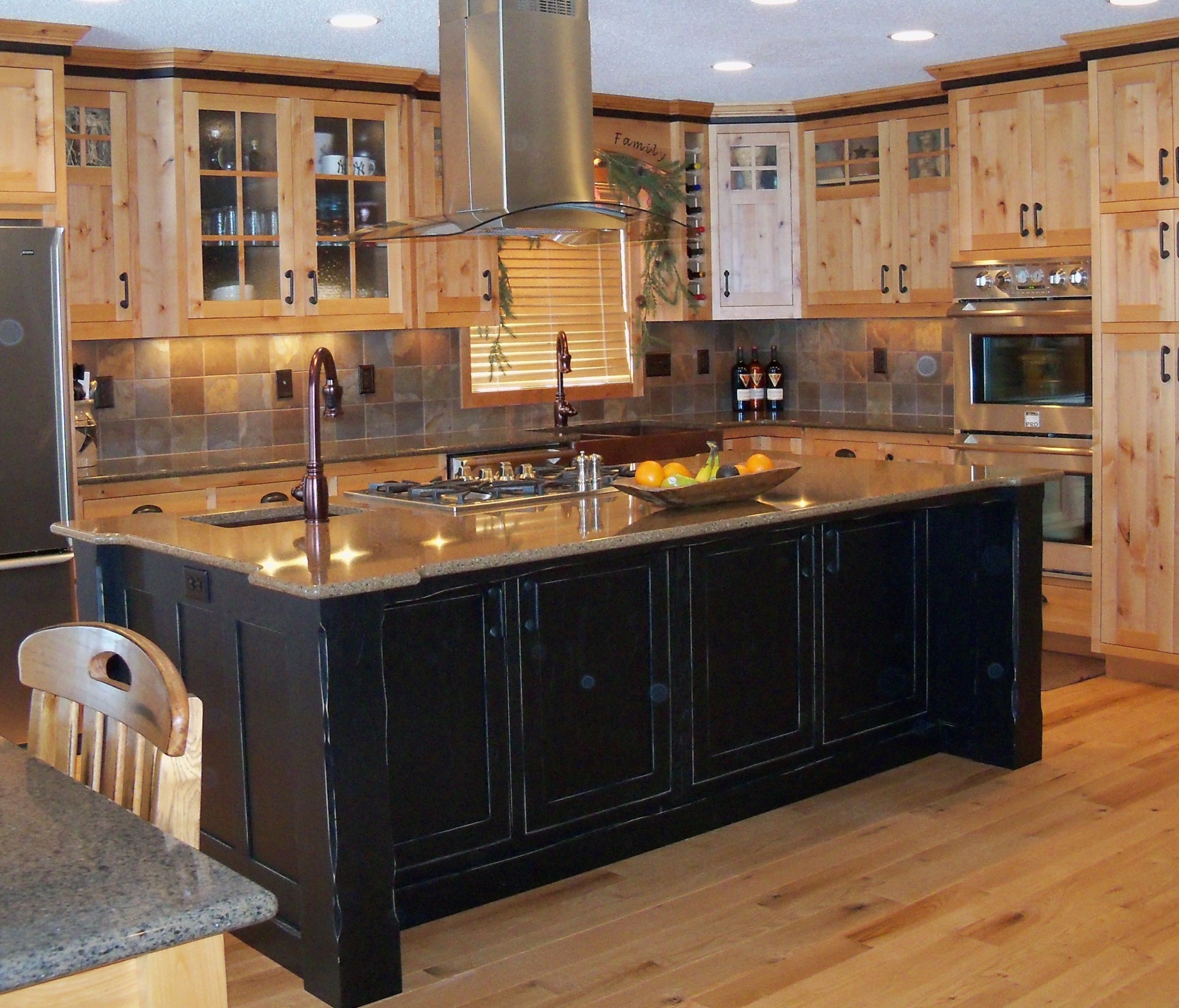 Dark wood kitchen island 3