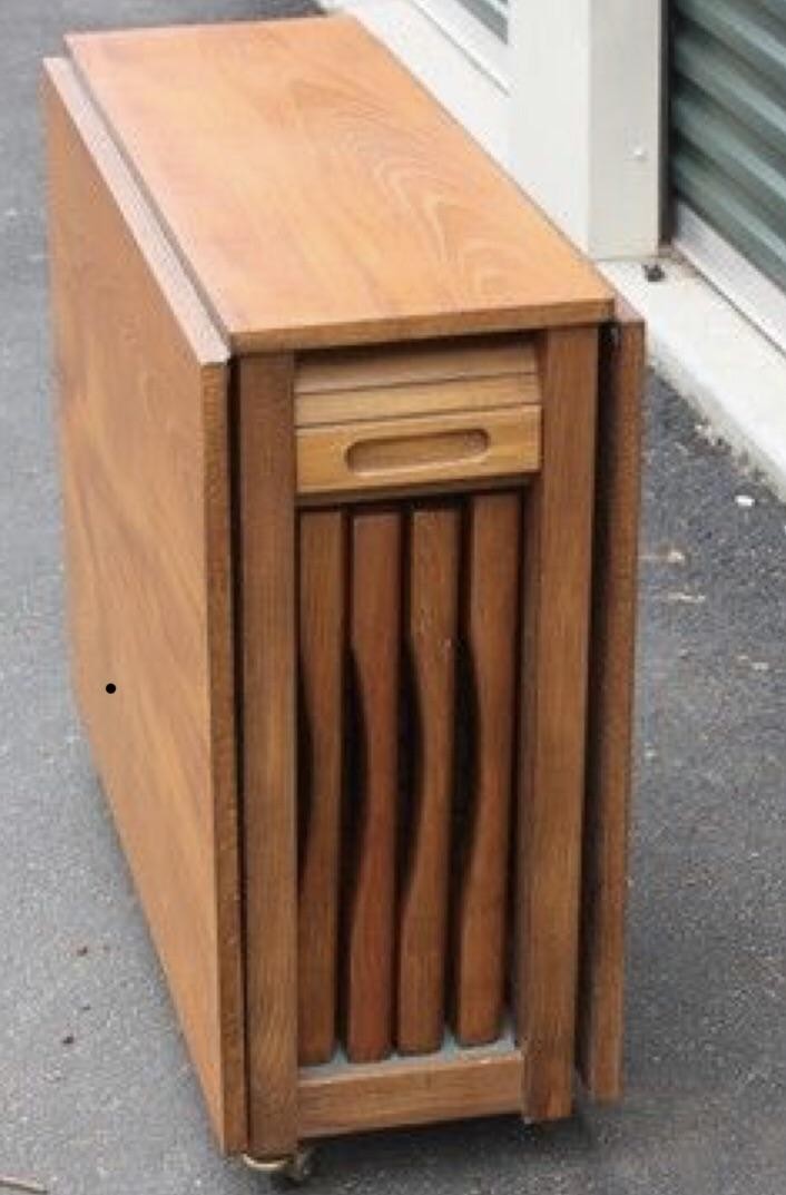 Vintage teak foldable table and 4 folding chairs yo quiero
