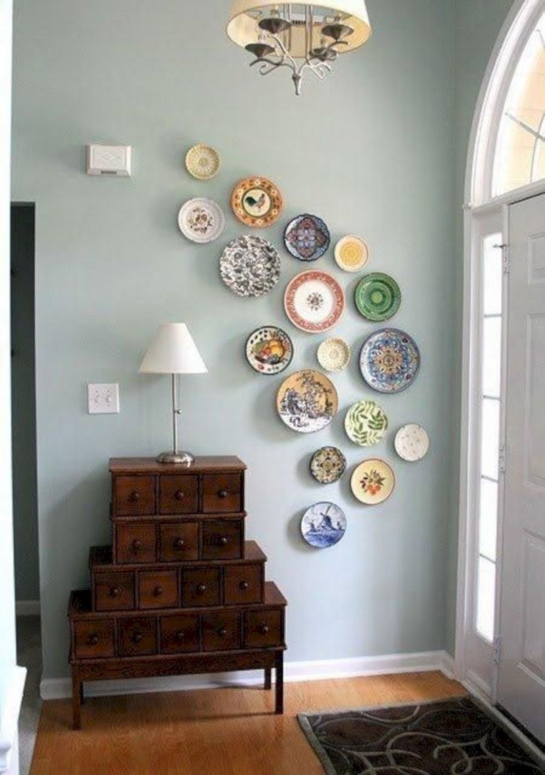 Decorative ceramic wall plates