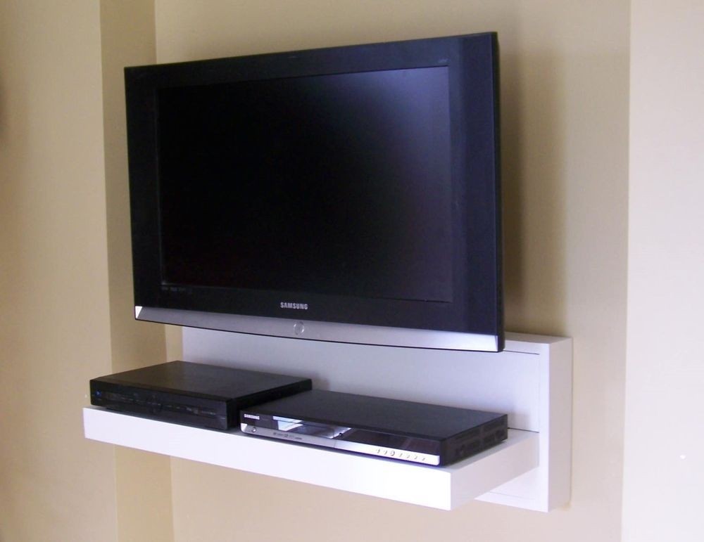 Entertainment shelf wall mount