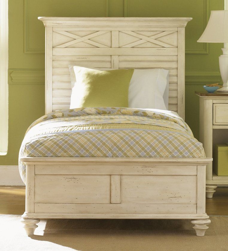 Distressed bed off white