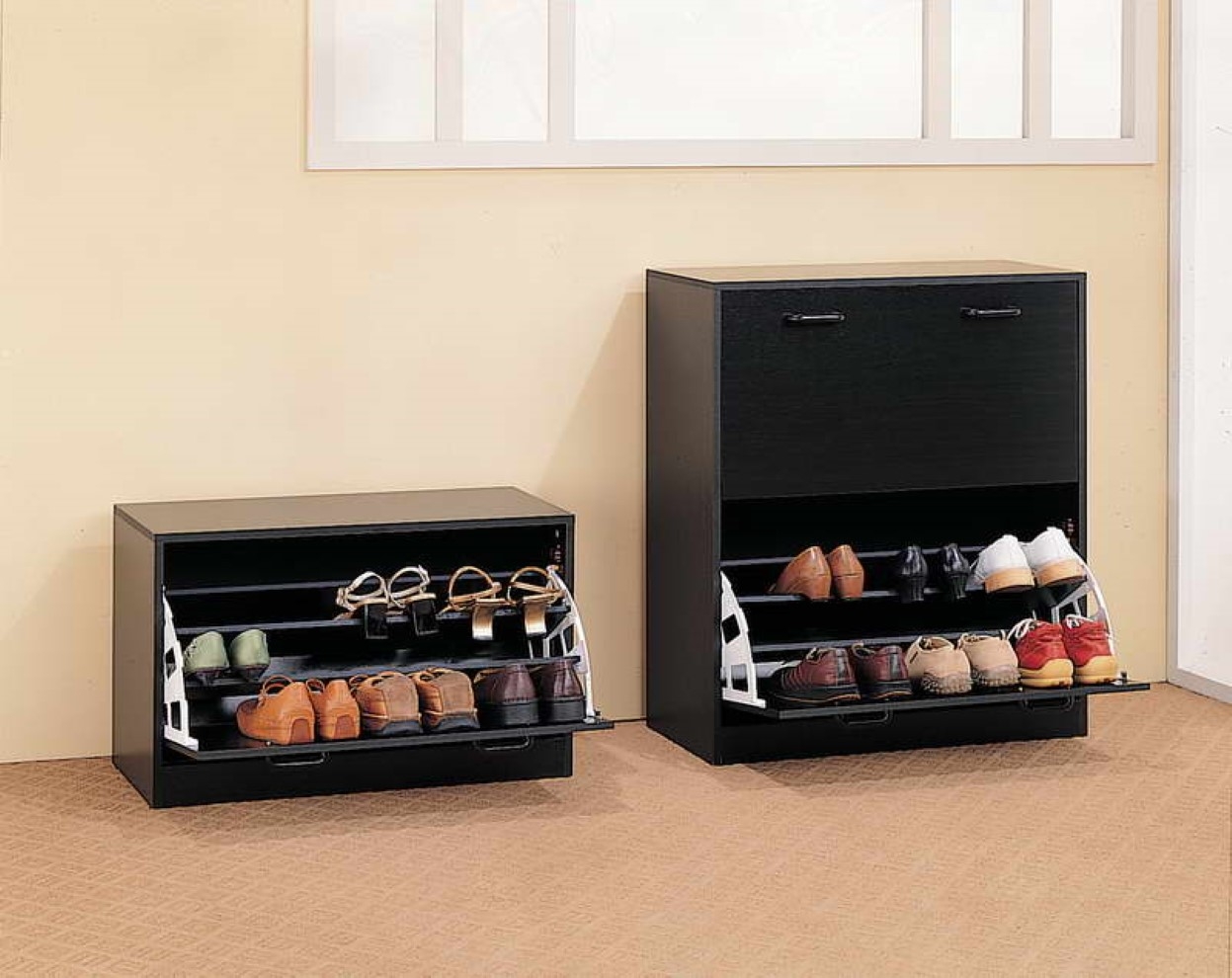 Small shoe cabinet 1