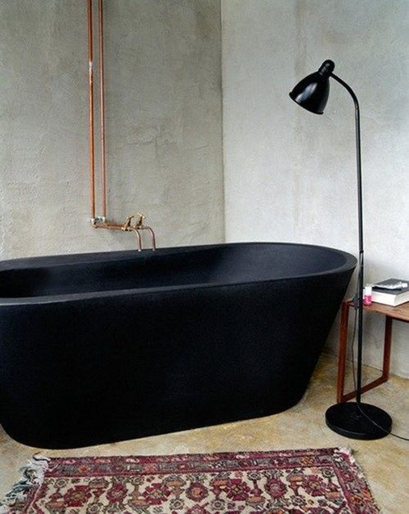 Black bathtub 14