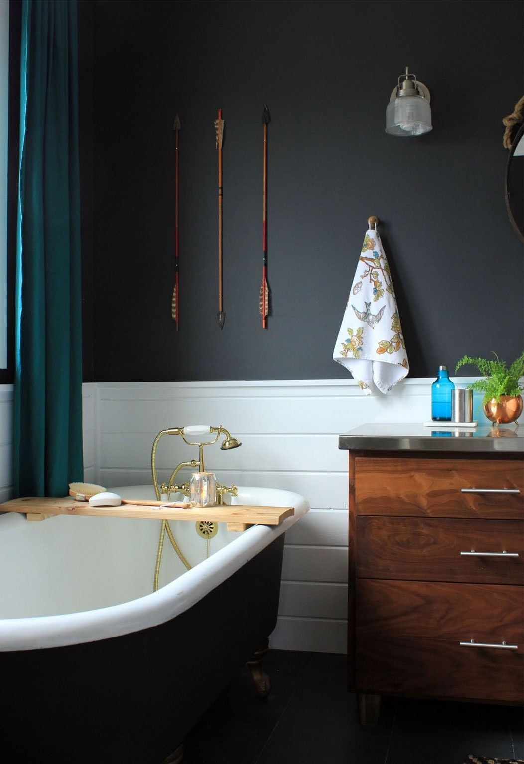 Black bathtub 24