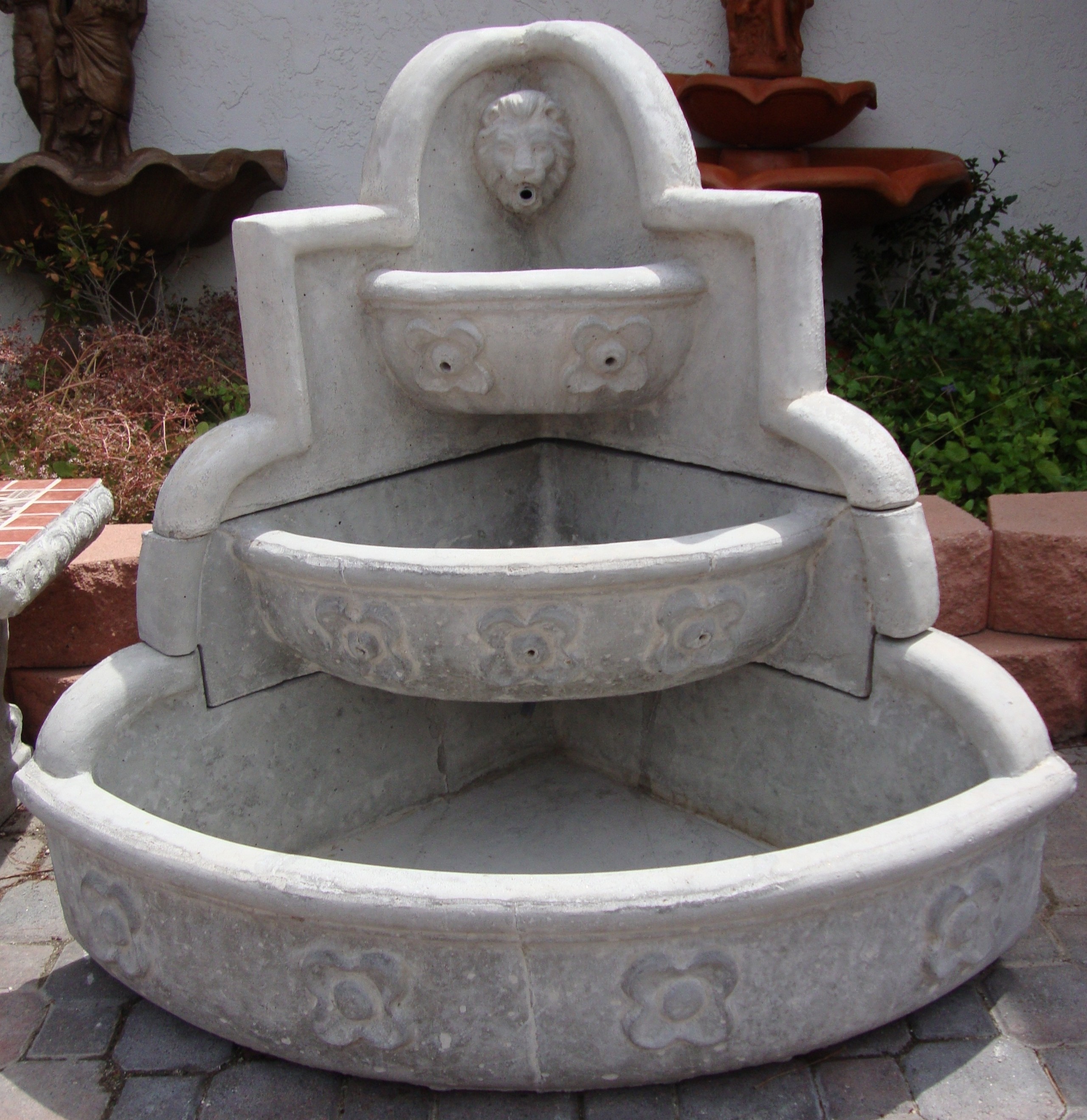 Corner fountain 005 300 3ft x 3 5ft