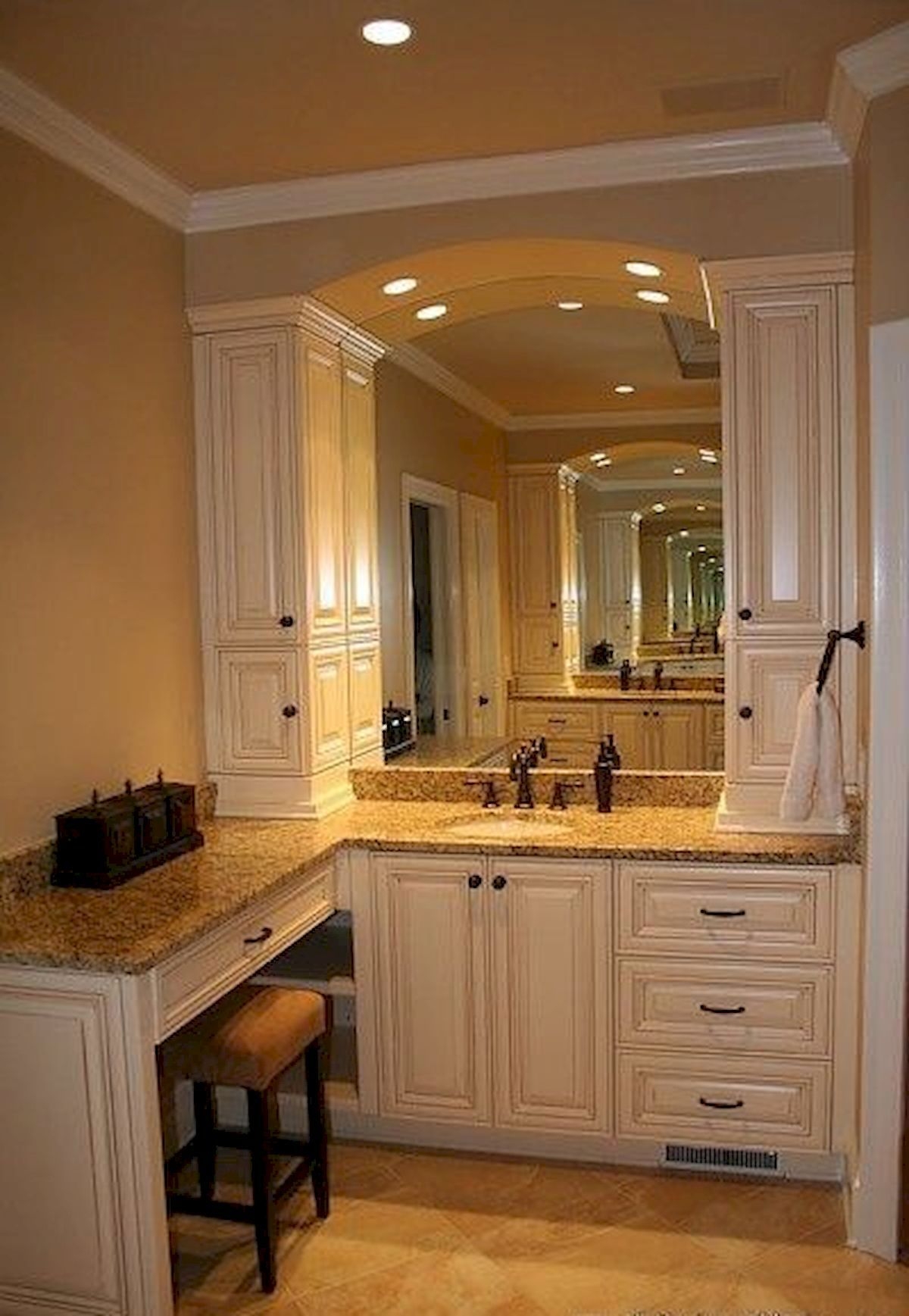 Bathroom storage tower 1