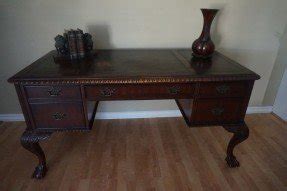 Hooker seven seas desk 3