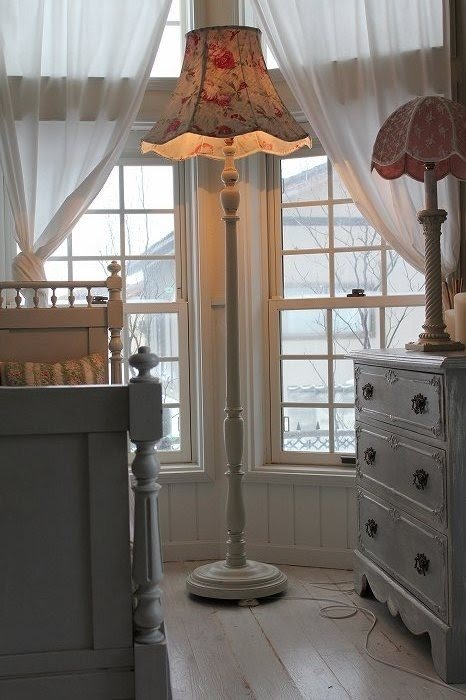 Pretty in pink floor lamp