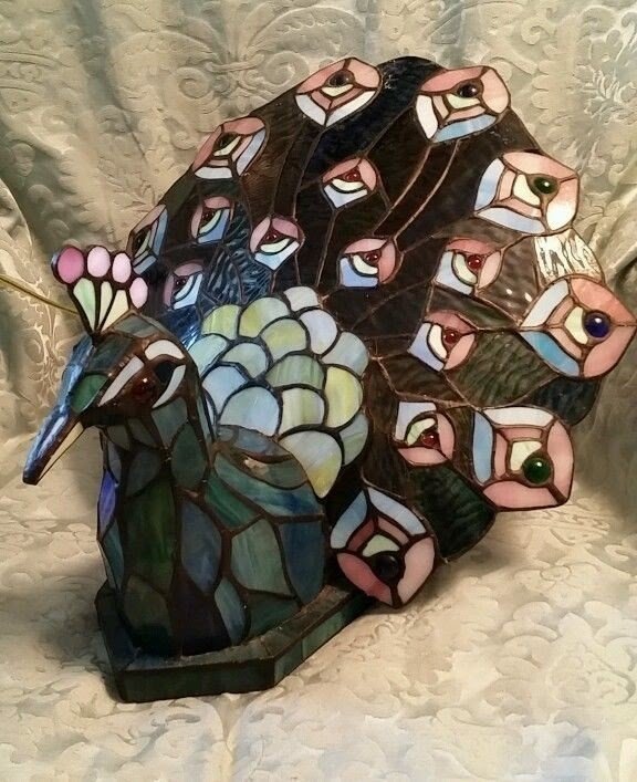 Tiffany style slag glass peacock table accent lamp