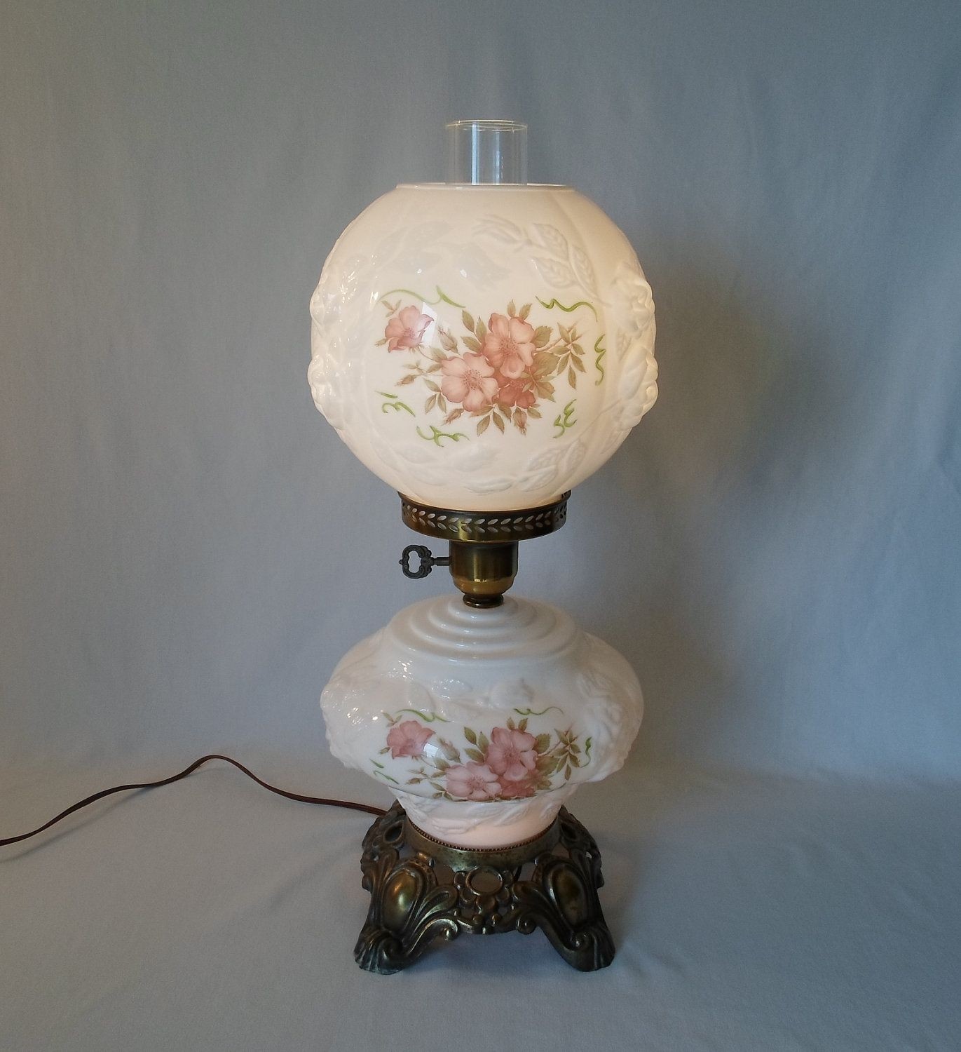 Vintage Gone With The Wind Lamp
