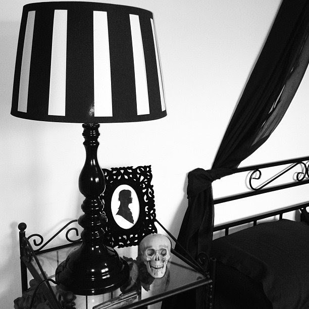 Black and white decor