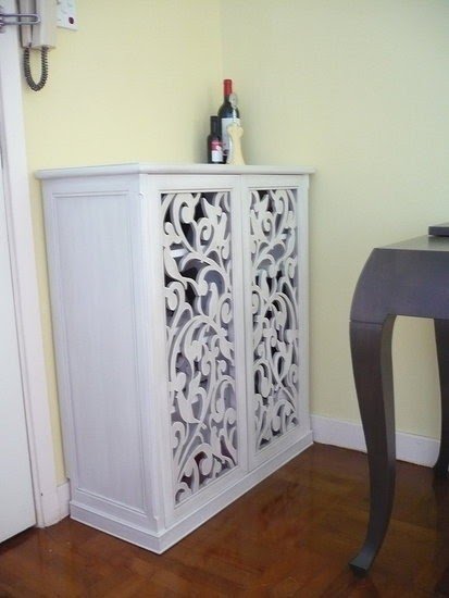 Built in shoe cabinet design