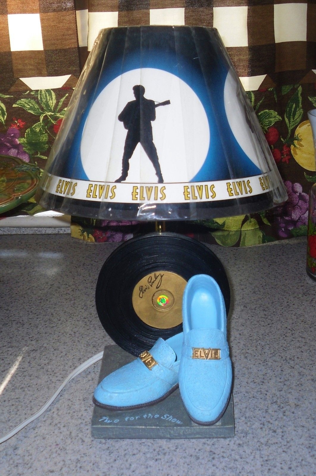 Elvis presley lamps 2