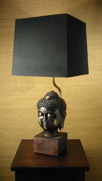 Bronze buddha lamp