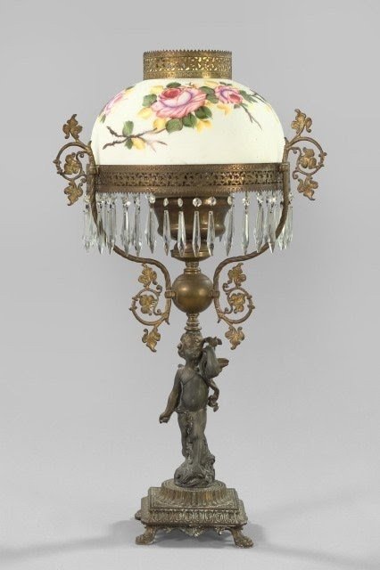 Fenton gone with the wind lamp