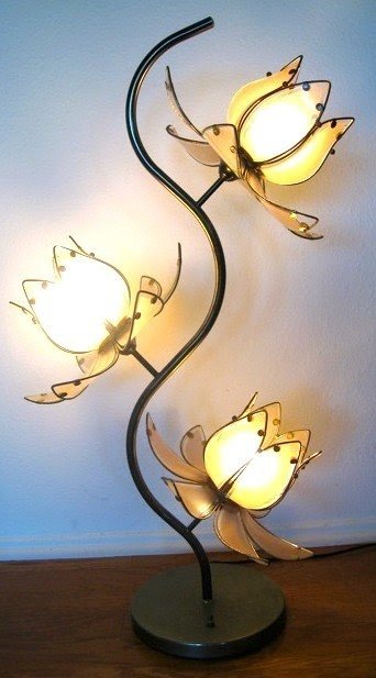 Lotus flower lamp 1