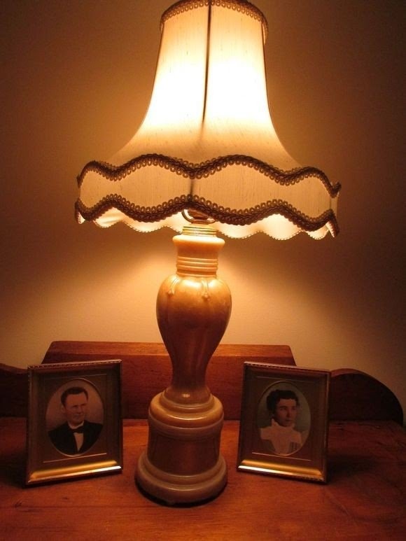 Aladdin electric lamps antiques