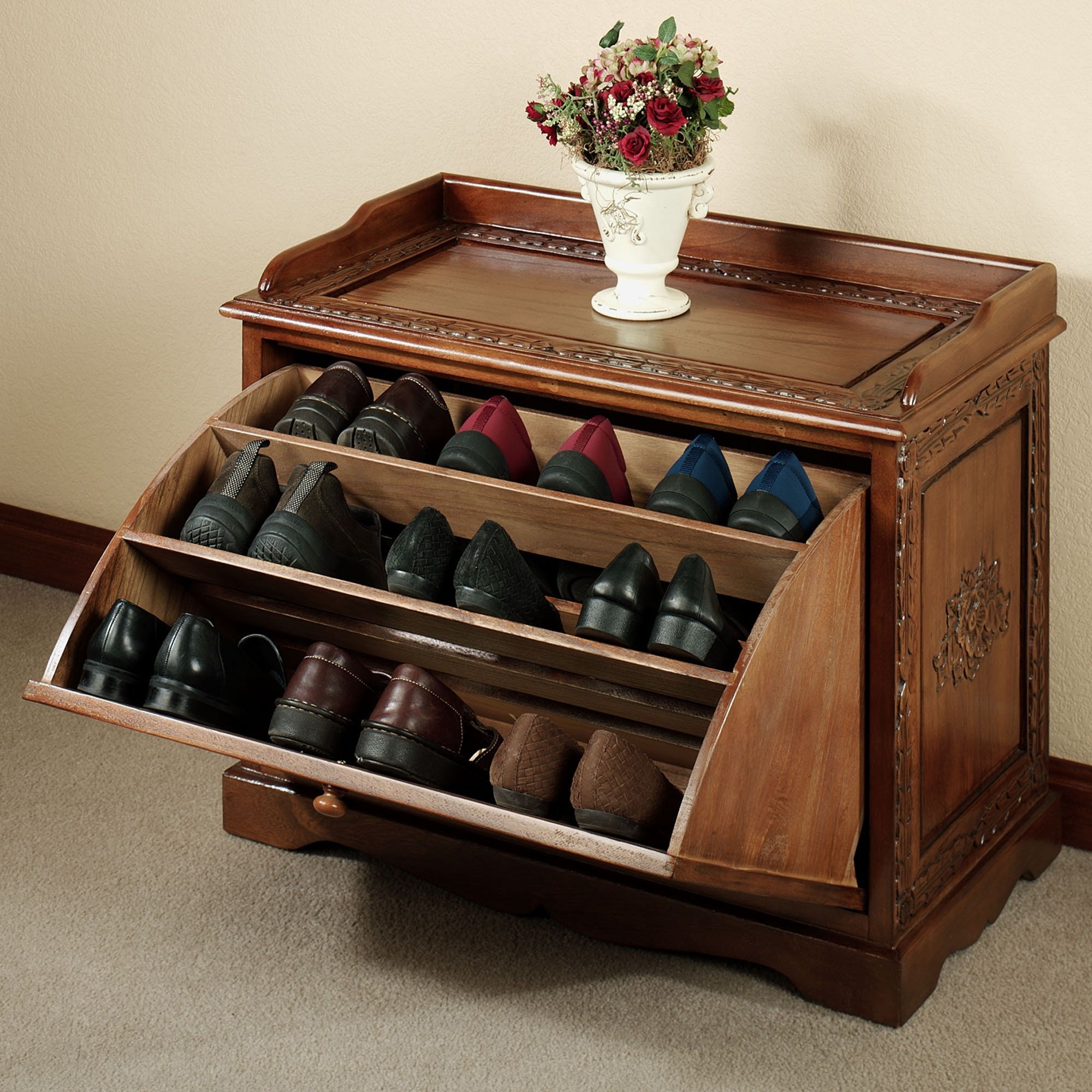 Solid wood shoe rack