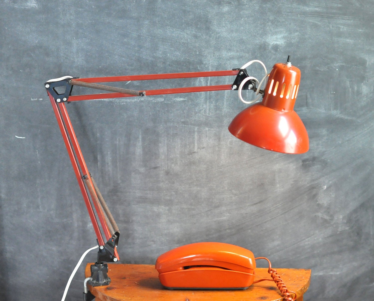Swing arm drafting lamp 4