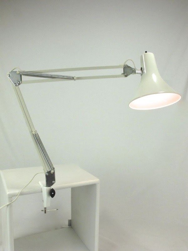 Swing arm drafting lamp 8