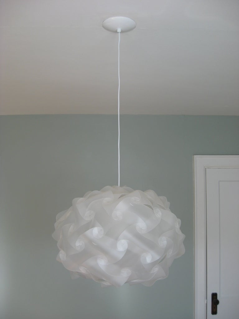 Plastic shades
