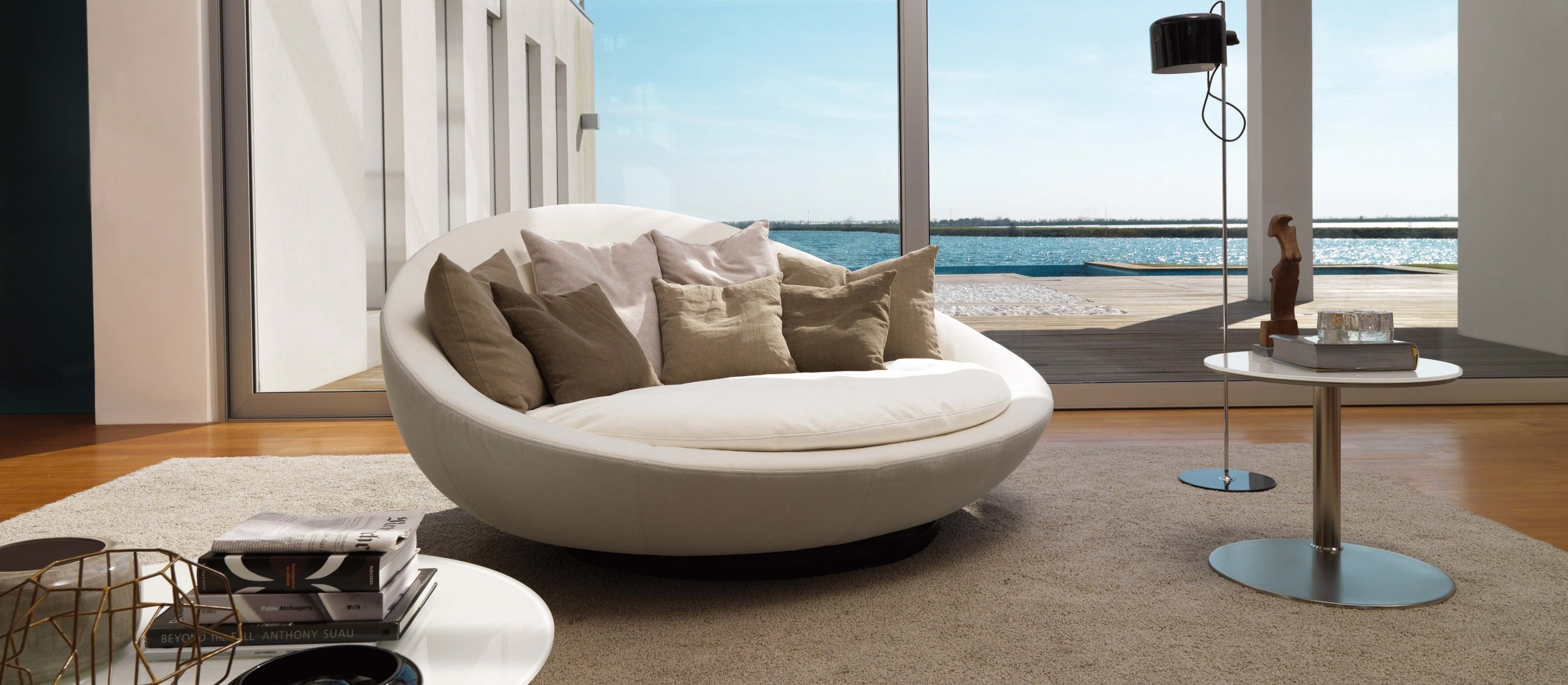 Round love seats 1