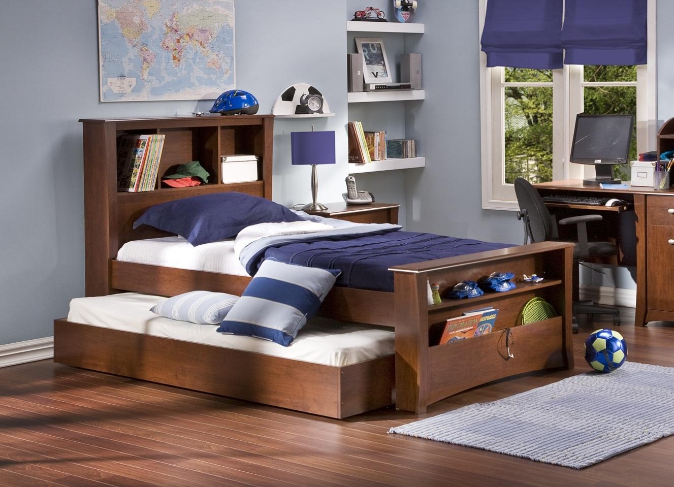 Trundle bed for the boys room