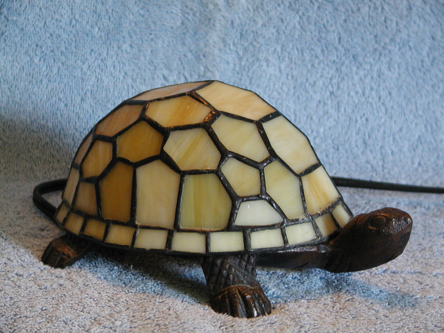 Cast iron turtle lamp tiffany style