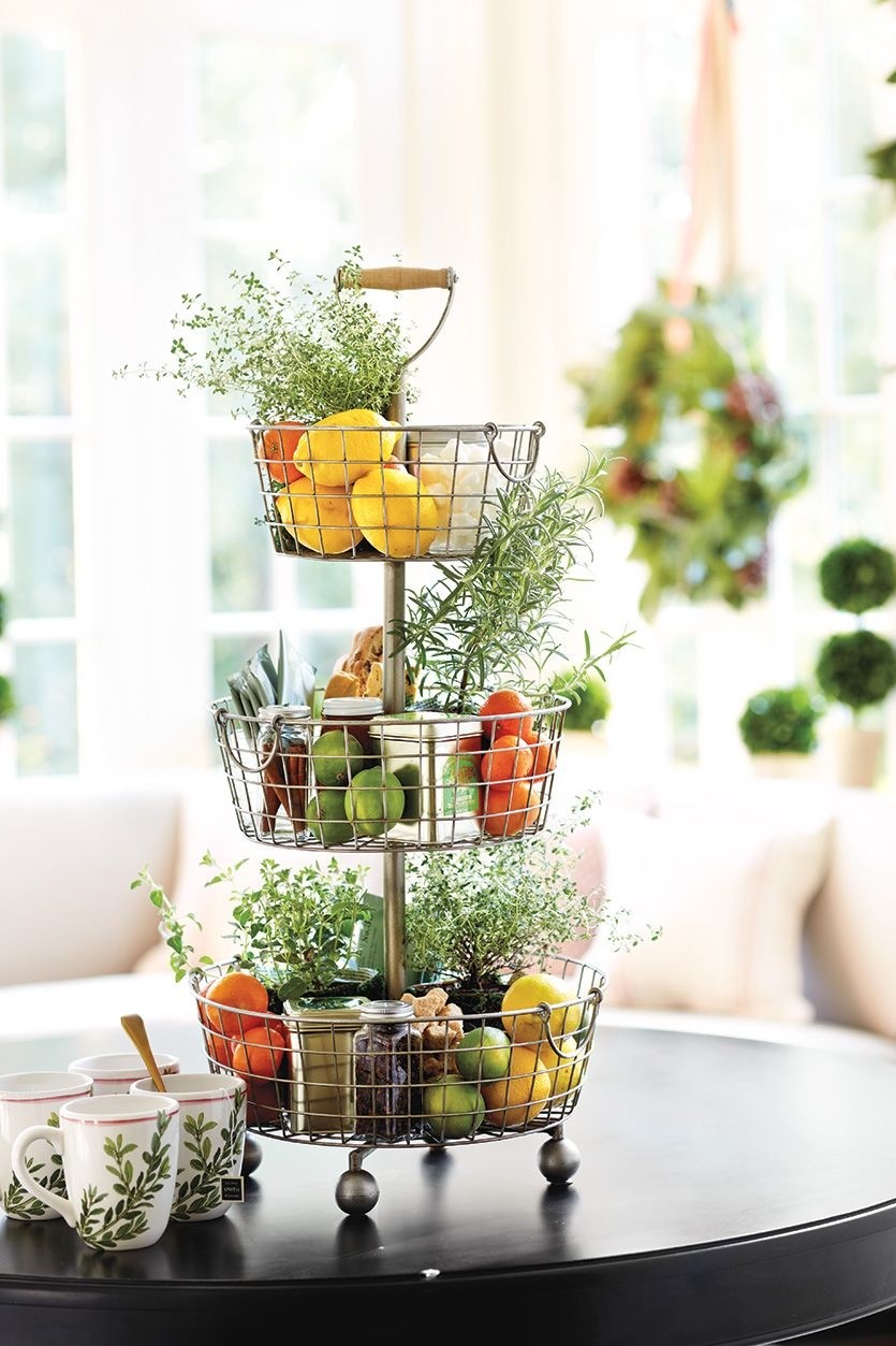 Floor fruit stand