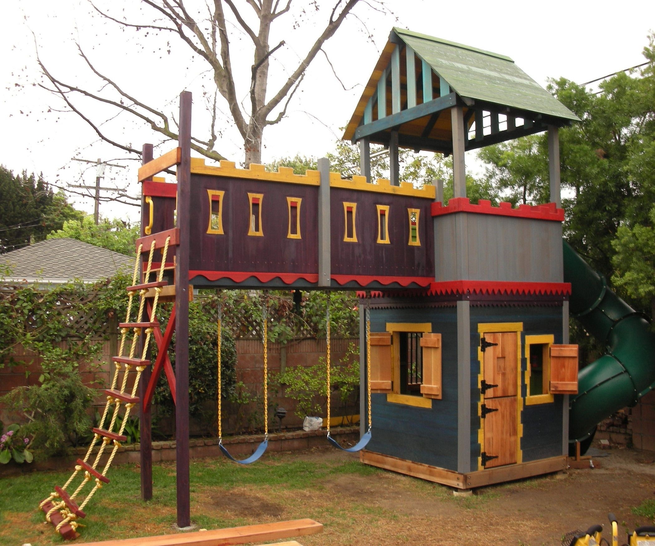 Boys playhouse