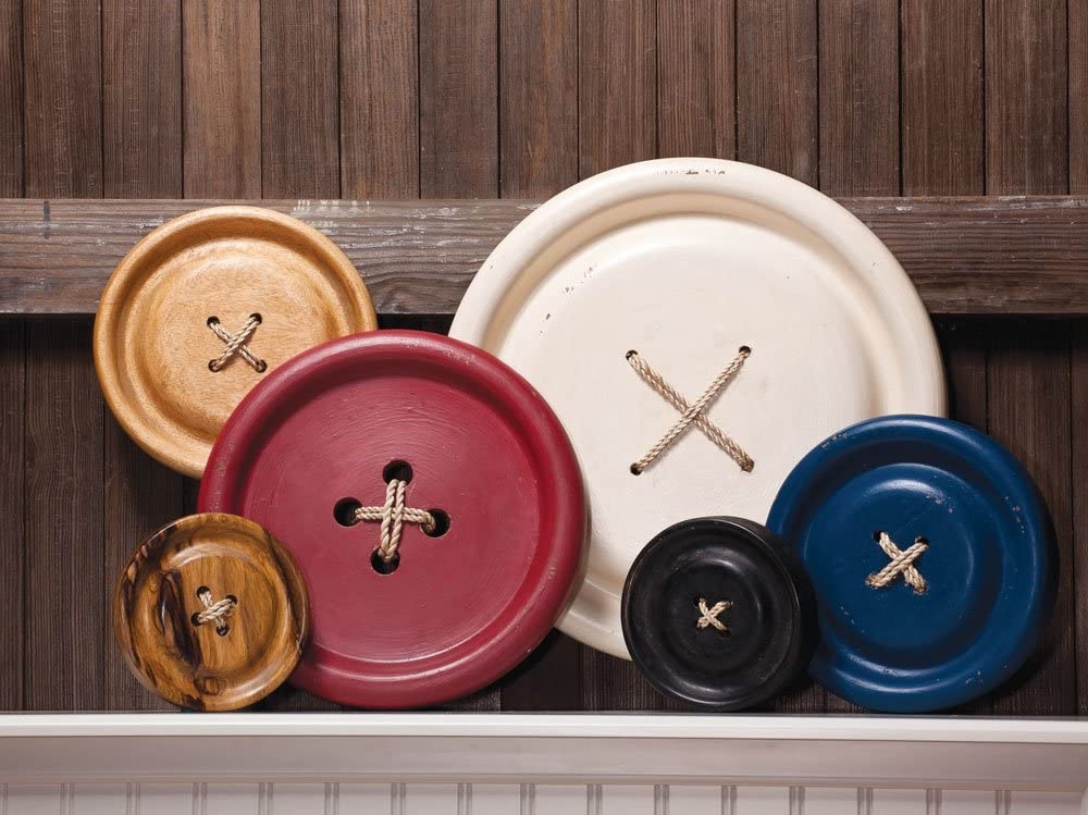 Large decorative plates for the wall 19