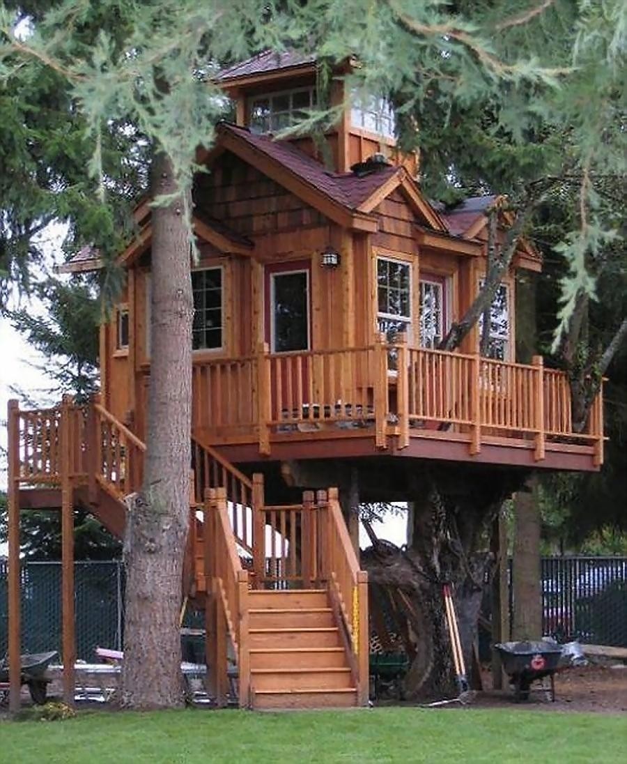 Outdoor kid forts