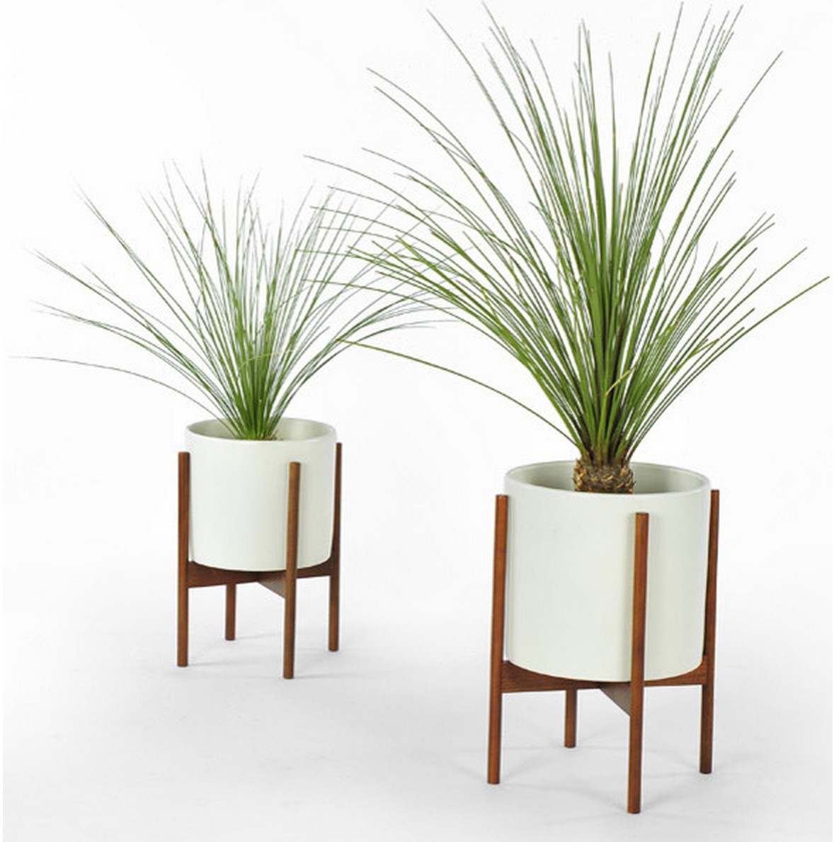 Indoor wooden plant stand 1