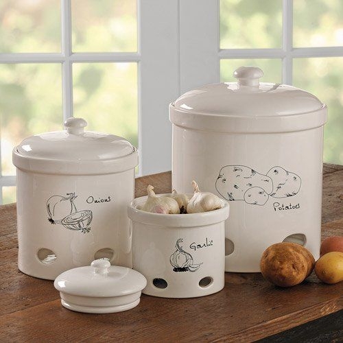 Kitchen canisters set 1