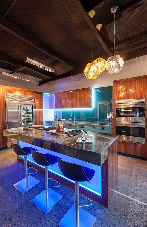 Modern bar home