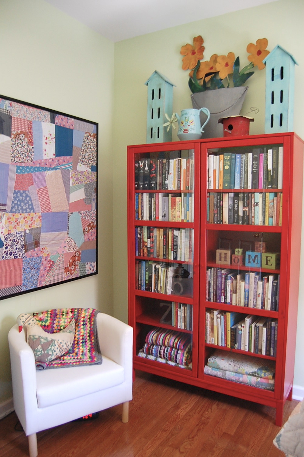 Glass dvd storage units