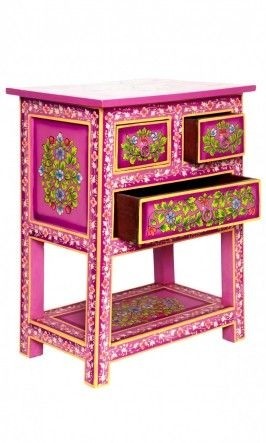 This little beauty is just too well painted to be