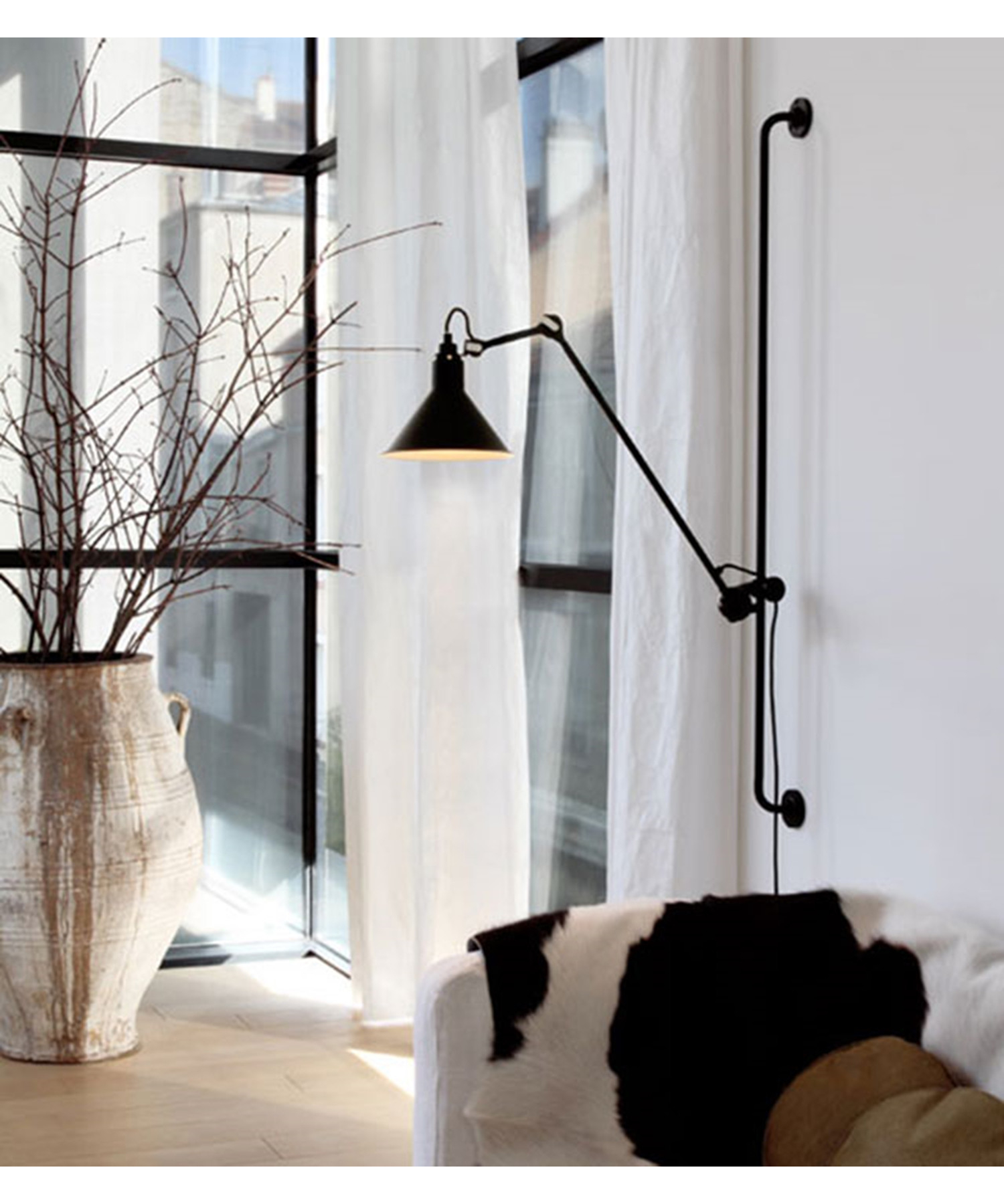 Corner wall lamp 19